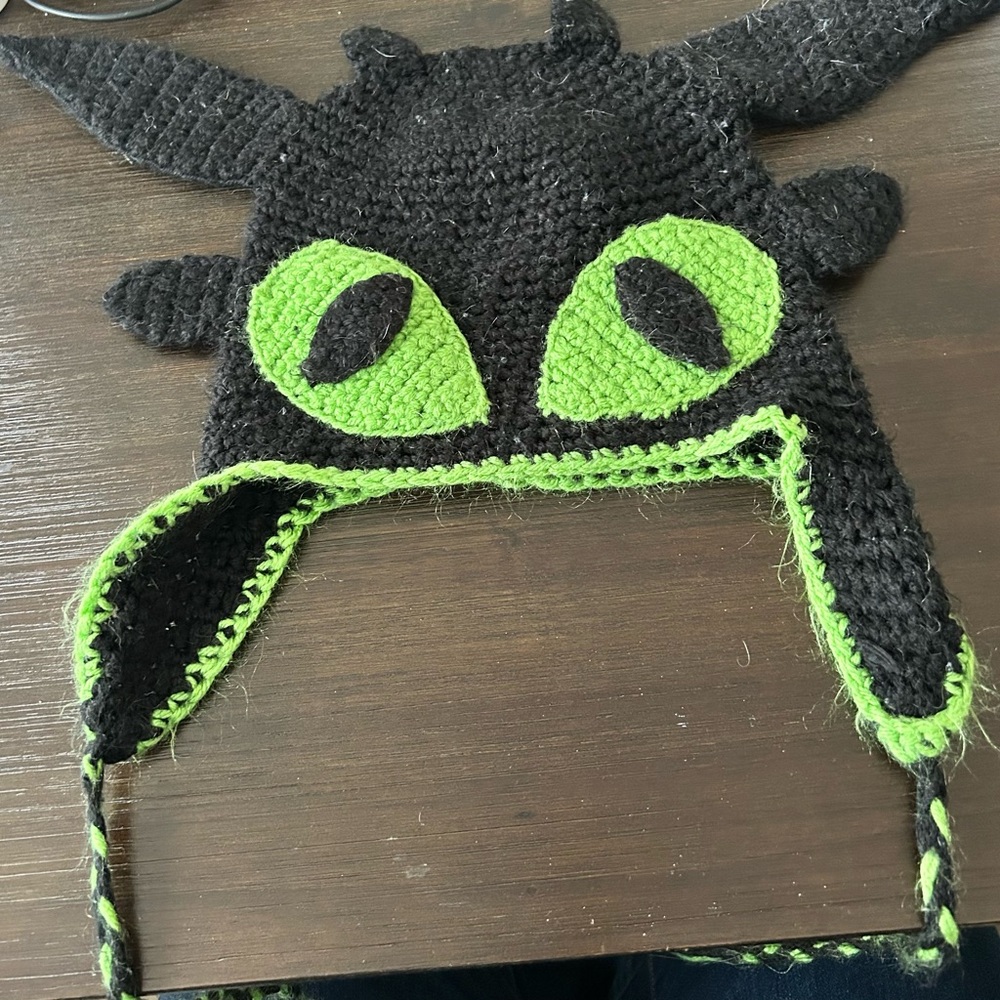 Toothless the Dragon Hand Knit Black and Green Hat